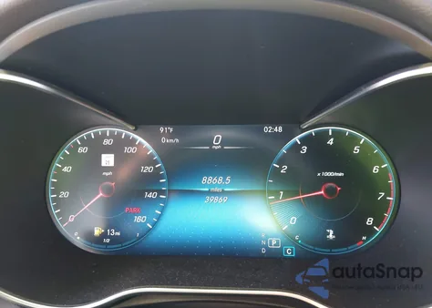 2021 Mercedes-Benz Glc 300 4Matic Suv z USA, uszkodzony, nr VIN W1N0G8EB9MF869065